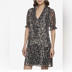DKNY black multi animal print sheer Sleeve Tie Neck Fit & Flare Dress Size 2 new